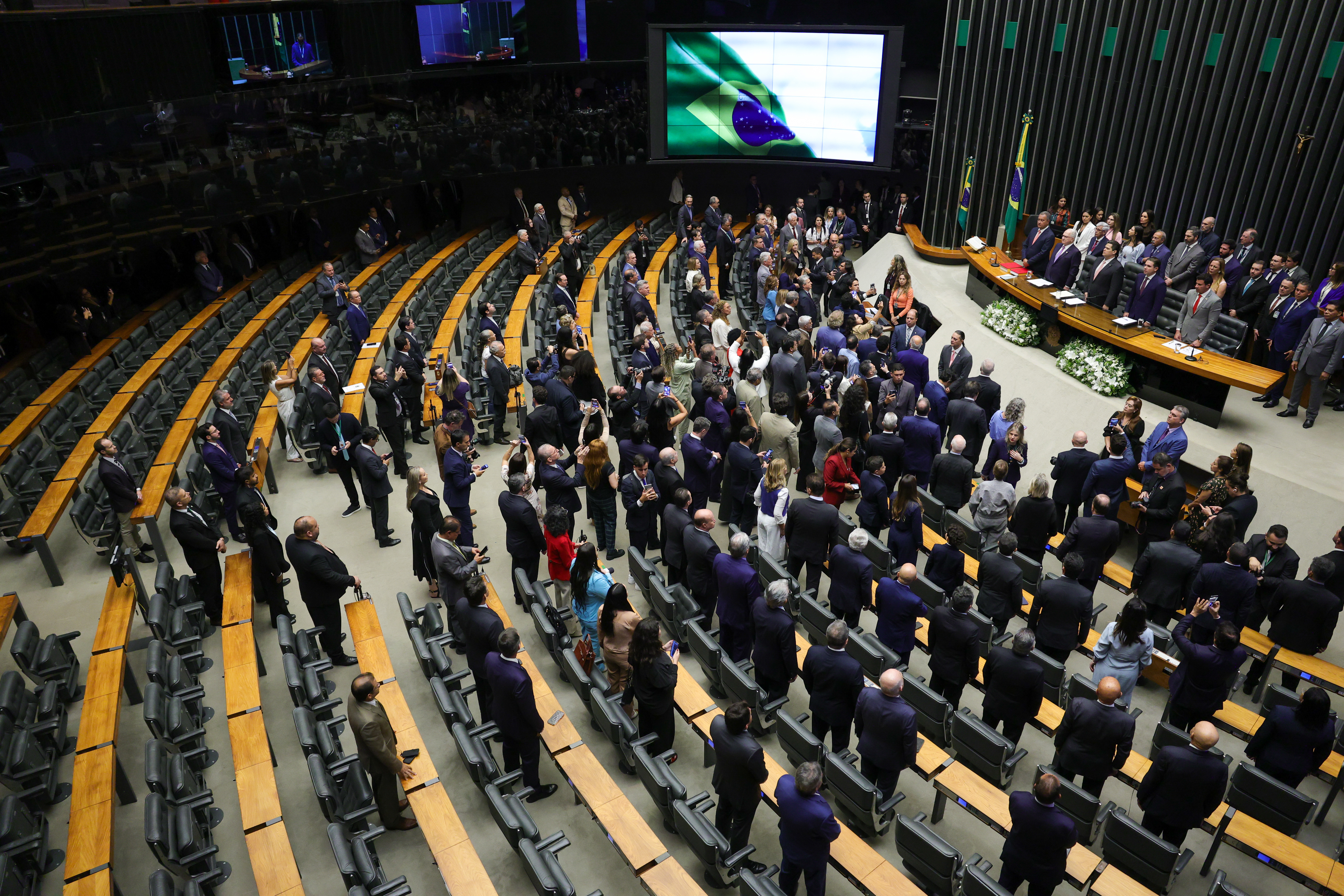 Quociente eleitoral: entenda como seu voto ajuda a definir quem será eleito deputado
