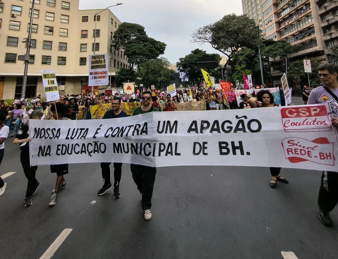 Greve na educação: Professores mantém paralisação após impasse com prefeitura de BH