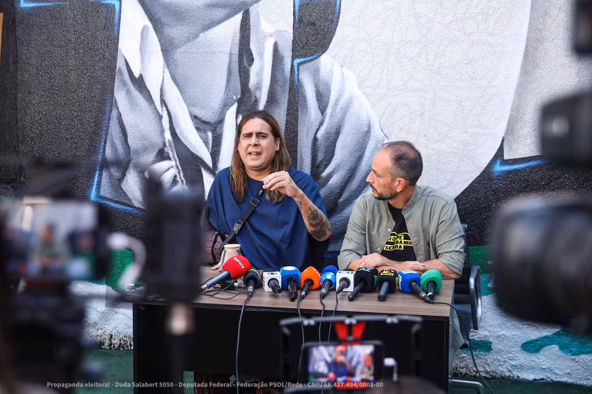 Polícia prende suspeito de agredir Duda Salabert e ativista Felipe Gomes